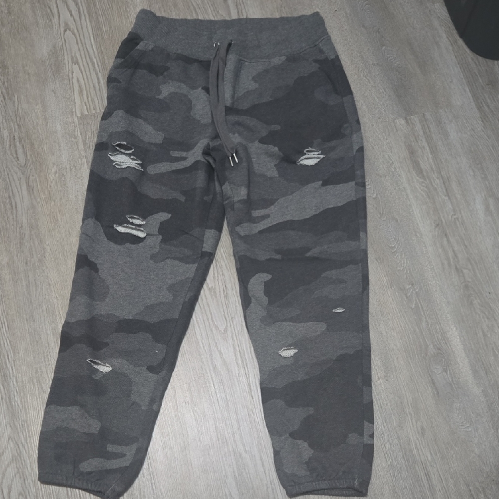 Aerie Gray Camo Joggers